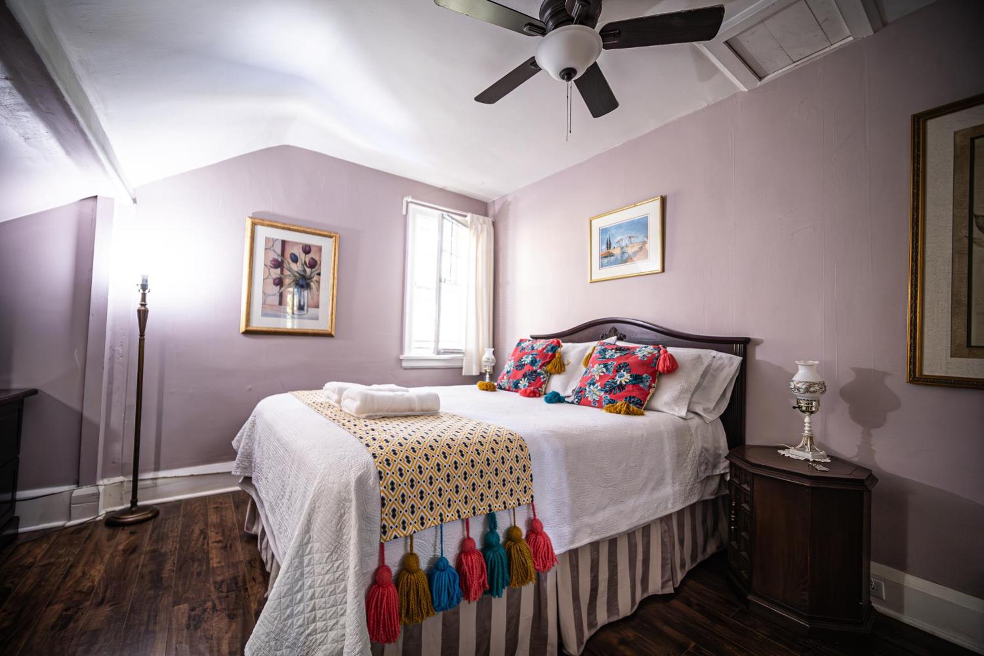 Blue Spruce Bed And Breakfast Muskoka Грейвенхерст Экстерьер фото